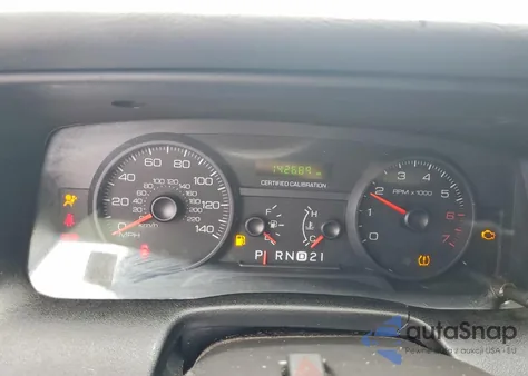 2011 Ford Crown Victoria Police Interceptor from USA, damaged, VIN 2FABP7BV8BX118698